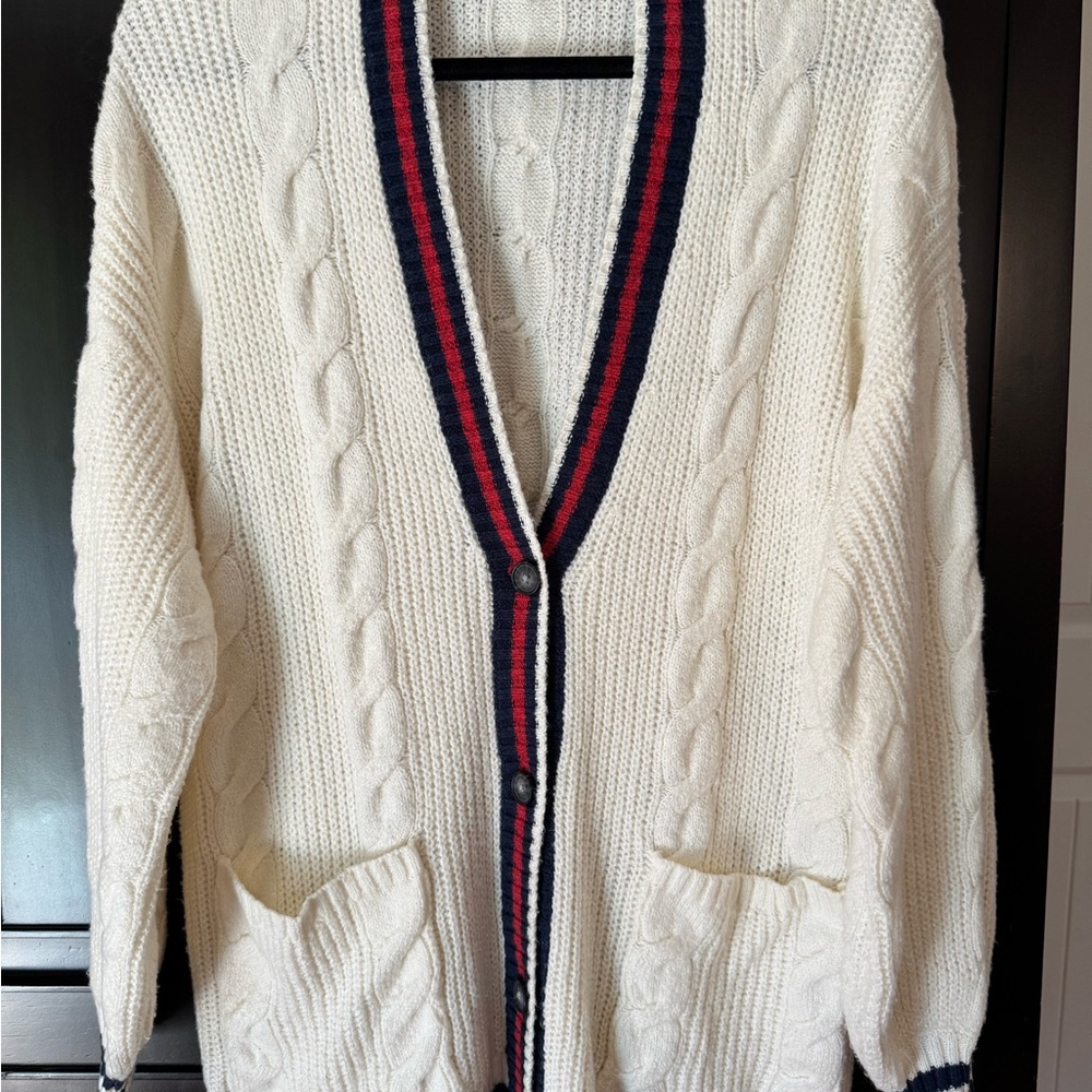 American Eagle Preppy White Cable Knit Cardigan Sweater